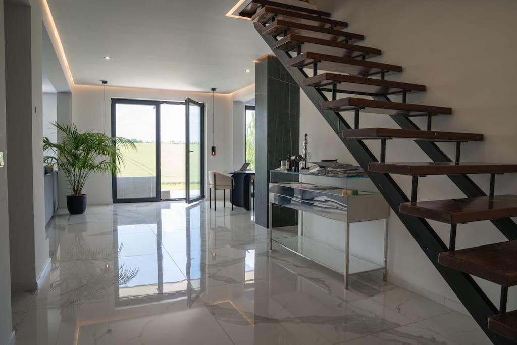 Luxury Loft With Pool Close To Munich 130qm Apartment *